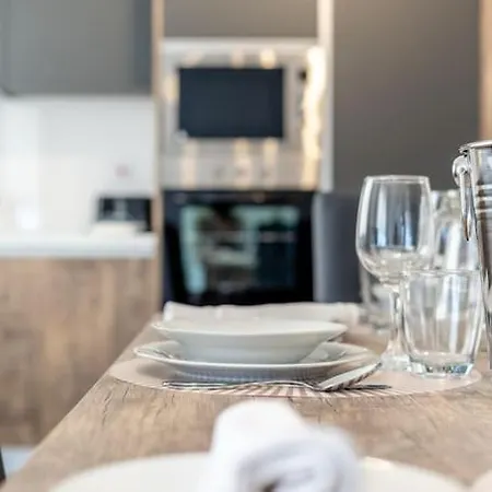 Bright And Spacious 2 Bedroom Is-Swieqi