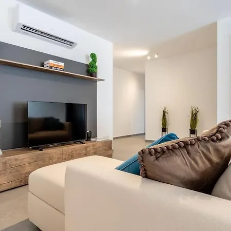 Bright And Spacious 2 Bedroom Apartamento *