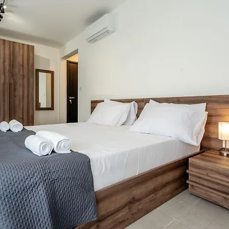 アパート Bright And Spacious 2 Bedroom *